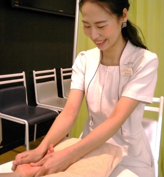 abeno_hand2.jpg