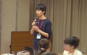 学生委員長から開会の挨拶「有意義な2日間にしましょう!」
