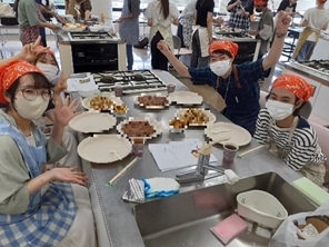 定例会議の写真２
