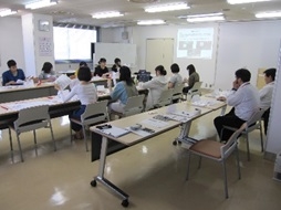 学生献血推進協議会の会議の画像２