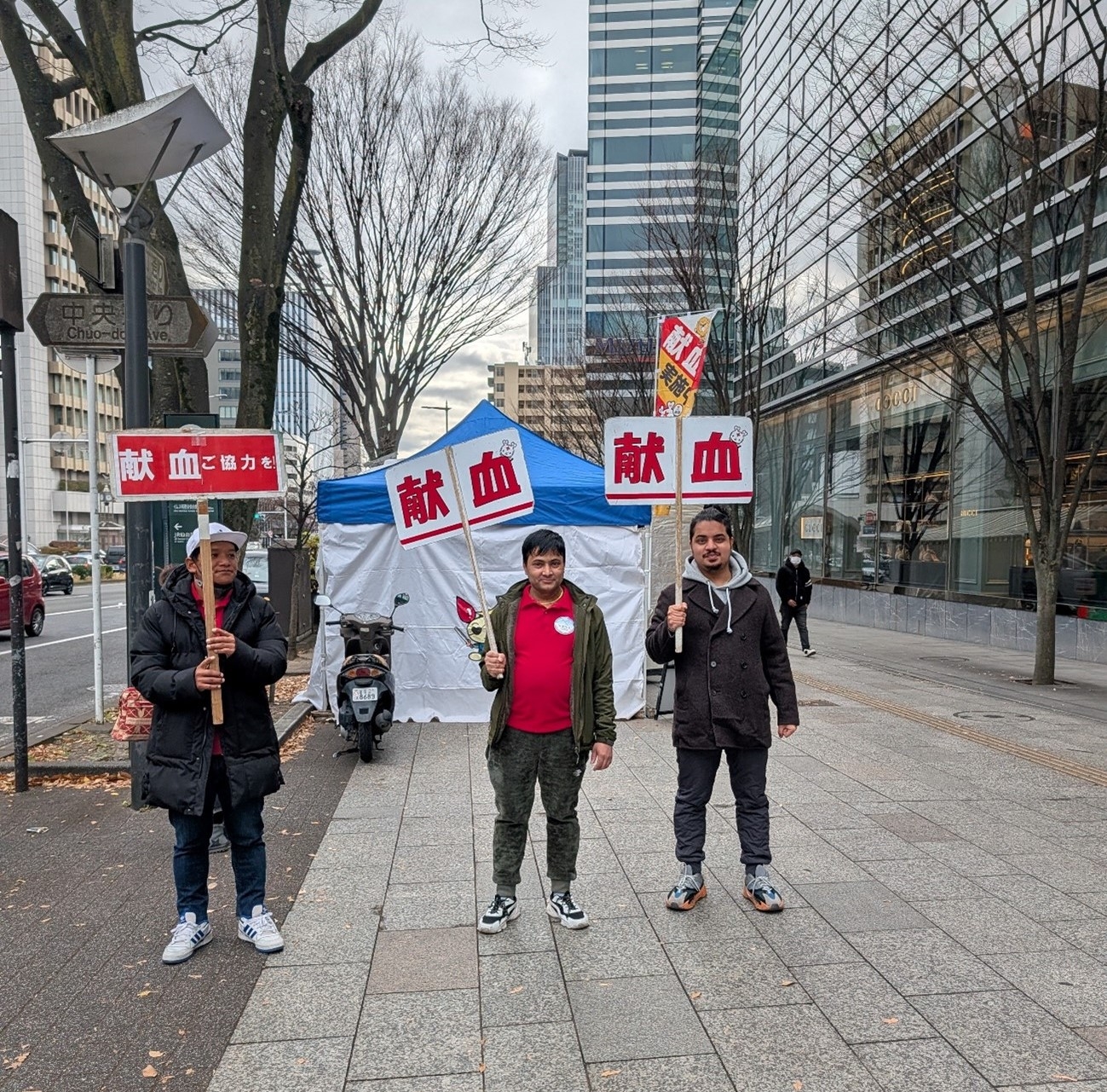 ネパール人協会による献血協力(呼びかけの様子)_.jpg