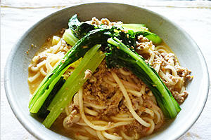 ゴマ辛味肉味噌麺