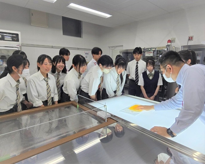 見学会の様子1