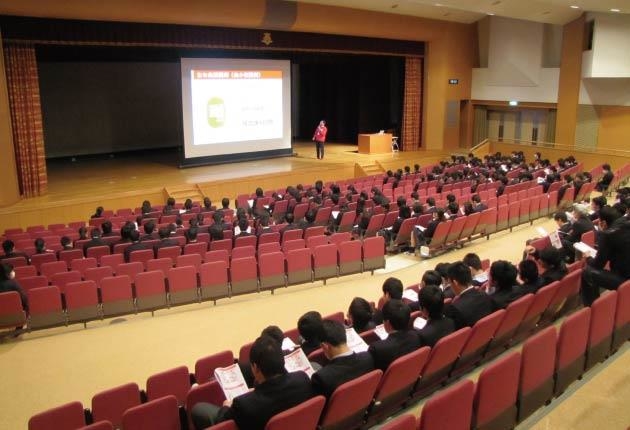 東海大学附属静岡翔洋高等学校で献血セミナーを実施しました！